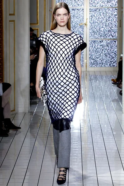 Look 20